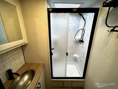 2026 Venture RV SportTrek Touring Edition - Photo 14