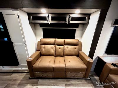2026 Venture RV SportTrek Touring Edition - Photo 8