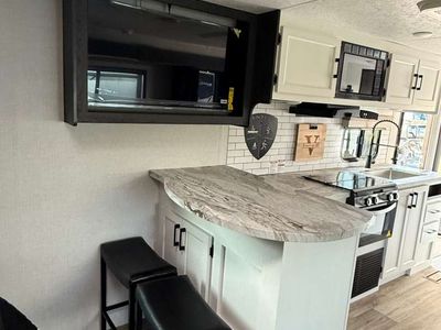 2025 Venture RV Stratus - Photo 7
