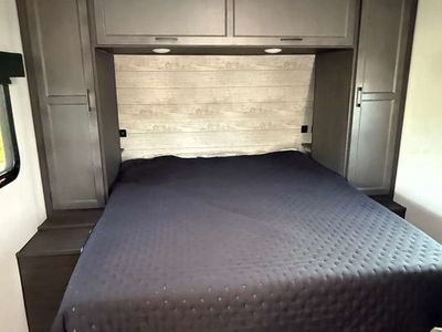 2025 Venture RV Stratus - Photo 20