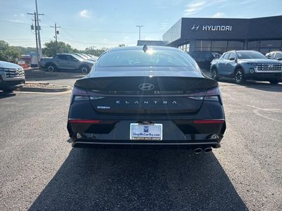 2026 Hyundai Elantra - Photo 24