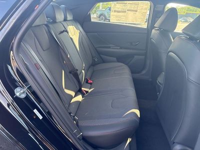 2026 Hyundai Elantra - Photo 34