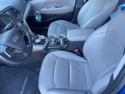 2017 Hyundai Elantra Limited - Photo 5
