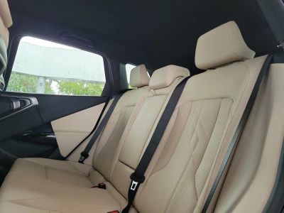 2026 BMW X3 — photo 10 view