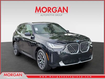 2026 BMW X3 30 xDrive in Black Sapphire Metallic — front three-quarter view
