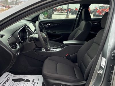 2024 Chevrolet Malibu - Photo 4
