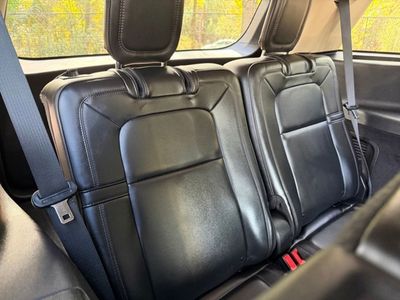 2023 Lincoln Aviator — photo 10 view