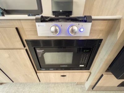 2026 Grand Design LINEAGE SERIES M — photo 11 view