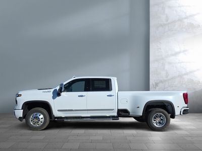 2026 Chevrolet Silverado 3500HD — detail view