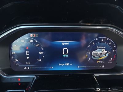 2026 Chevrolet Silverado 3500HD — photo 13 view