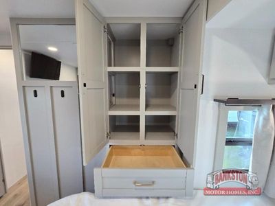 2026 Model Z Air 310 - Photo 34