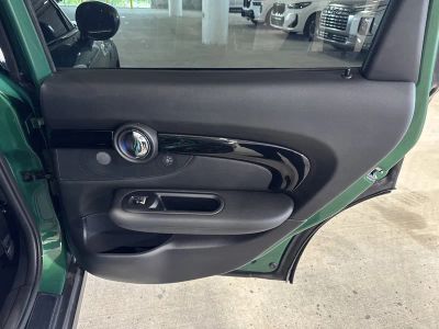 2020 MINI Cooper S Clubman — photo 16 view