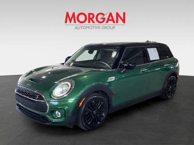 2020 MINI Cooper S Clubman — interior view