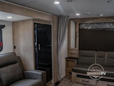 2026 Grand Design Imagine XLS - Photo 22