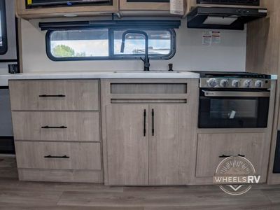 2026 Grand Design Imagine XLS - Photo 24