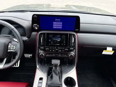 2026 Lexus LX — photo 20 view