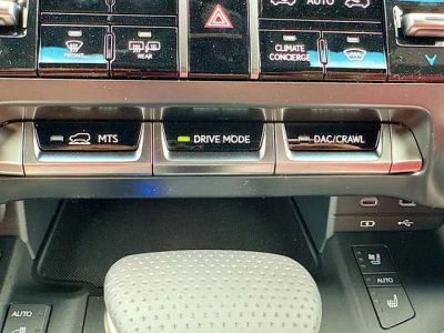 2026 Lexus LX — photo 32 view