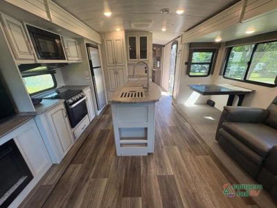 2022 Keystone RV Cougar - Photo 7