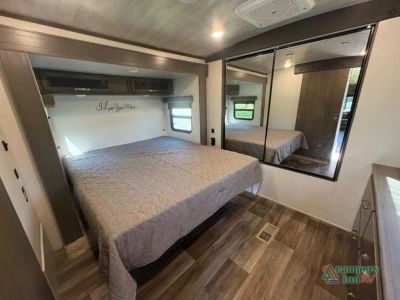 2022 Keystone RV Cougar - Photo 32