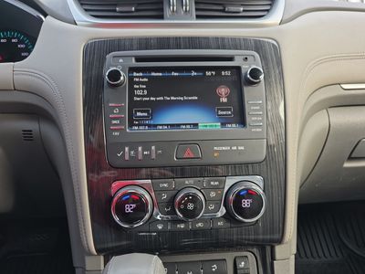 2015 Chevrolet Traverse — photo 11 view