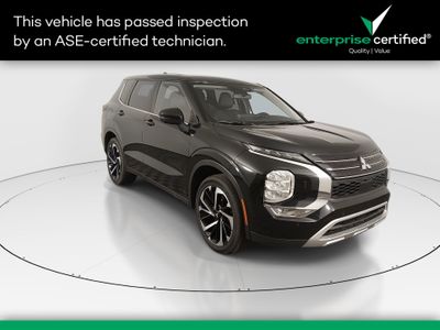 2024 Mitsubishi Outlander - Photo 1