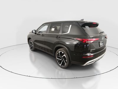 2024 Mitsubishi Outlander - Photo 5