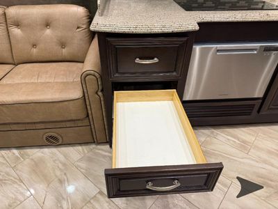 2018 Forest River RV Charleston - Photo 29