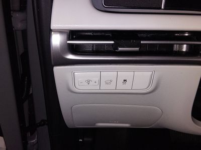 2025 Hyundai Tucson — photo 13 view