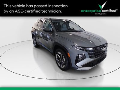 2025 Hyundai Tucson SEL AWD — front three-quarter view