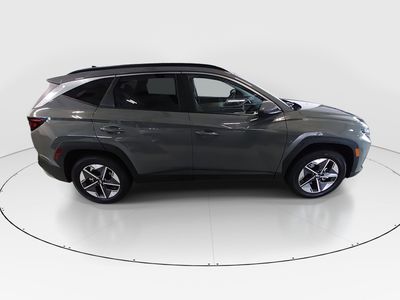 2025 Hyundai Tucson — photo 8 view