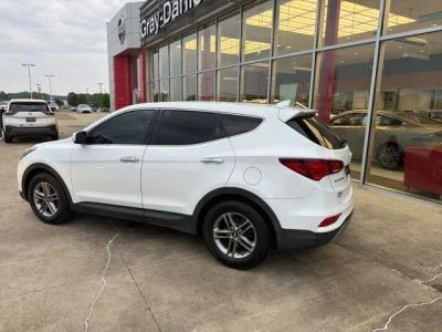 2017 Hyundai Santa Fe Sport - Photo 2