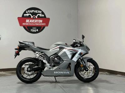 2026 Honda CBR600RR - Photo 5