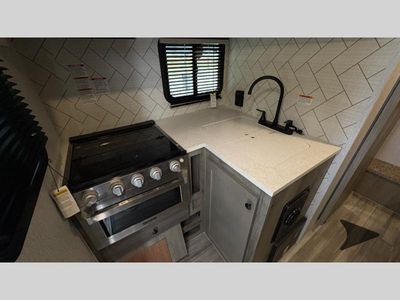 2026 Wayfinder RV GO LITE LTD - Photo 12