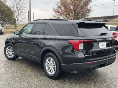 2026 Ford Explorer — detail view