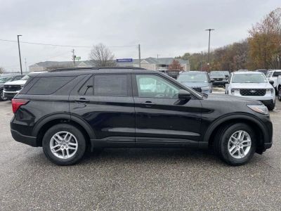 2026 Ford Explorer — side profile view