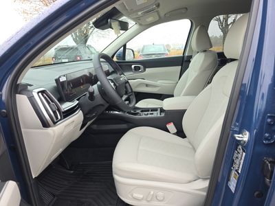 2026 Kia Sorento — photo 14 view