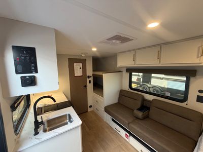 2026 Grand Design Transcend One — photo 9 view