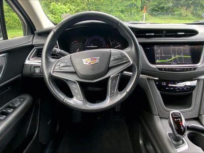 2019 Cadillac XT5 — detail view