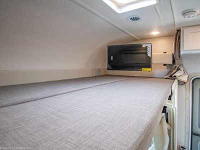 2026 Thor Motor Coach Chateau - Photo 4