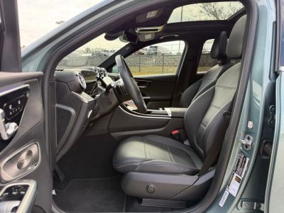 2025 Mercedes-Benz GLC - Photo 24