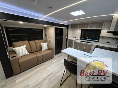 2025 Forest River RV Wildwood Heritage Glen - Photo 11