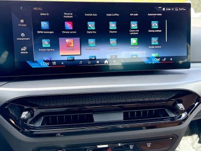 2025 BMW 2 Series — photo 29 view