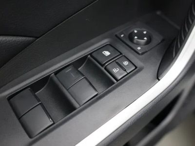 2023 Toyota RAV4 — photo 10 view