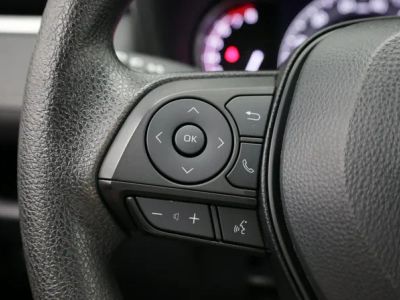2023 Toyota RAV4 — photo 14 view