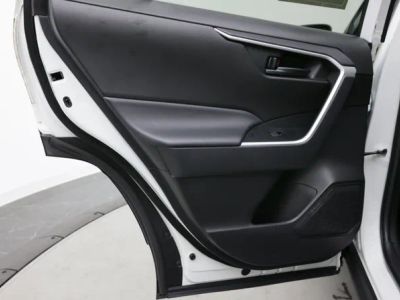 2023 Toyota RAV4 — photo 20 view