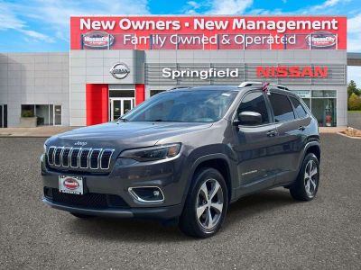 2019 Jeep Cherokee — side profile view
