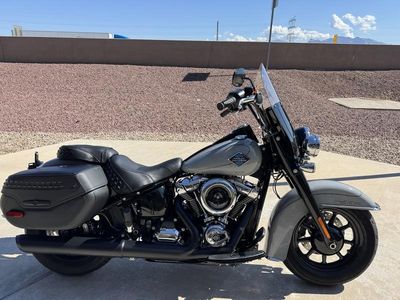 2025 Harley-Davidson FLHC - Heritage Classic — rear three-quarter view