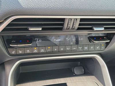 2026 Mazda CX-90 — photo 32 view