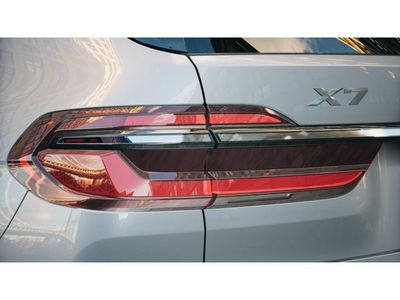 2026 BMW X7 xDrive40i - Photo 8