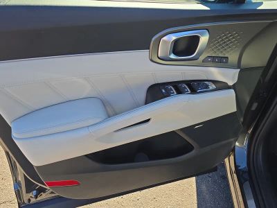 2026 Kia Sorento Hybrid — photo 18 view